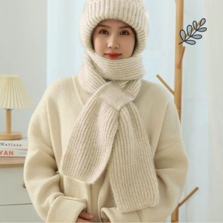 Winter Protection Windproof Cap with Scarf (White)